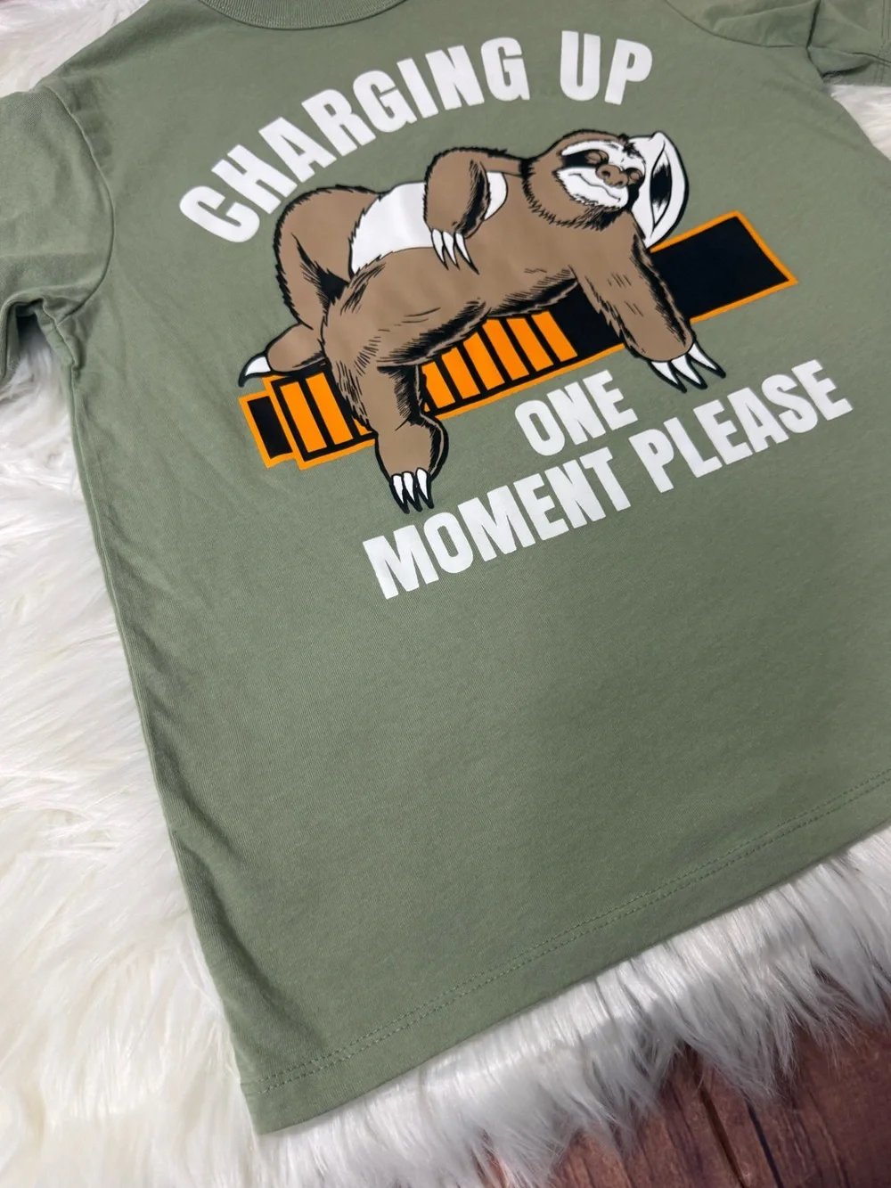 The Children’s Place Green Graphic T-Shirt Green - Boys Size M (7/8)